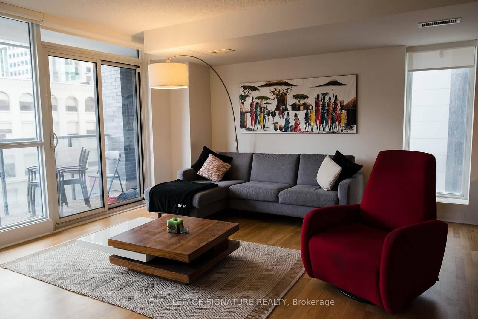 295 Adelaide Street W, Unit 414 thumbnail 17