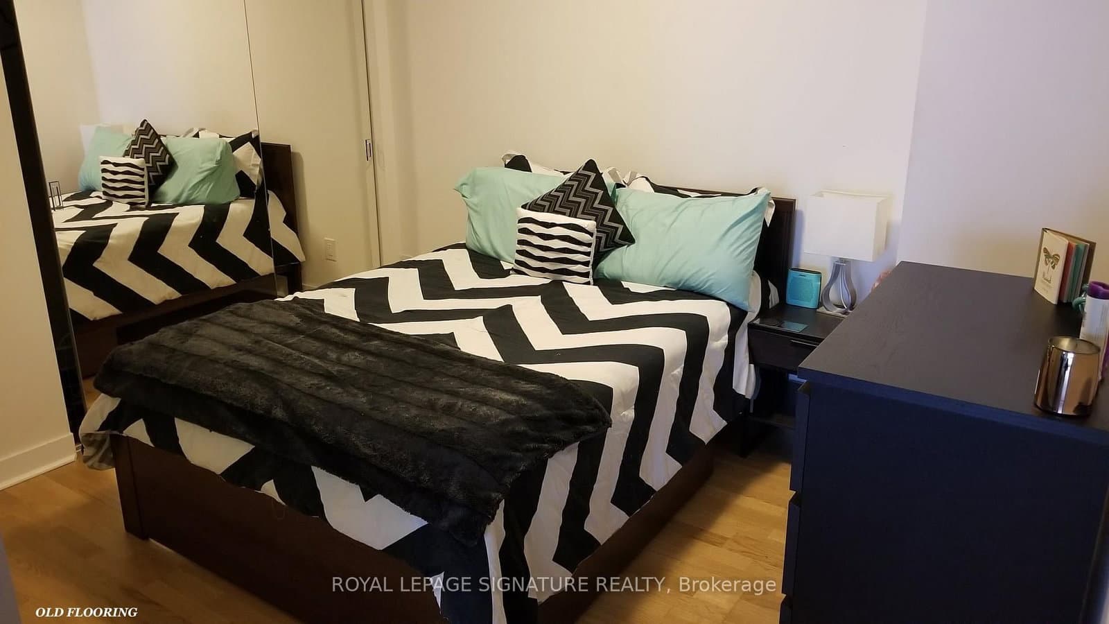 295 Adelaide Street W, Unit 414 thumbnail 9