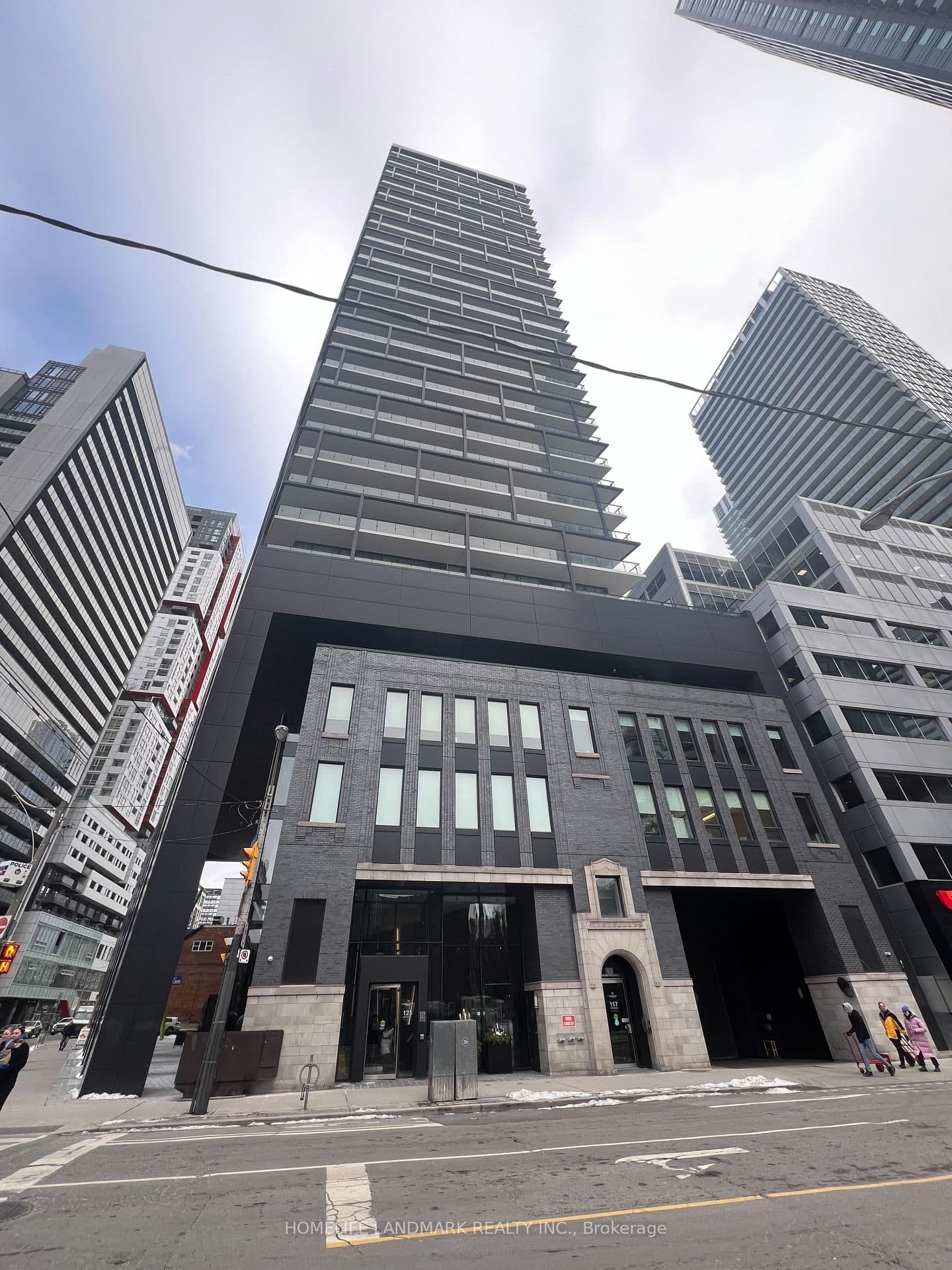 125 Peter Street, Unit 2301
