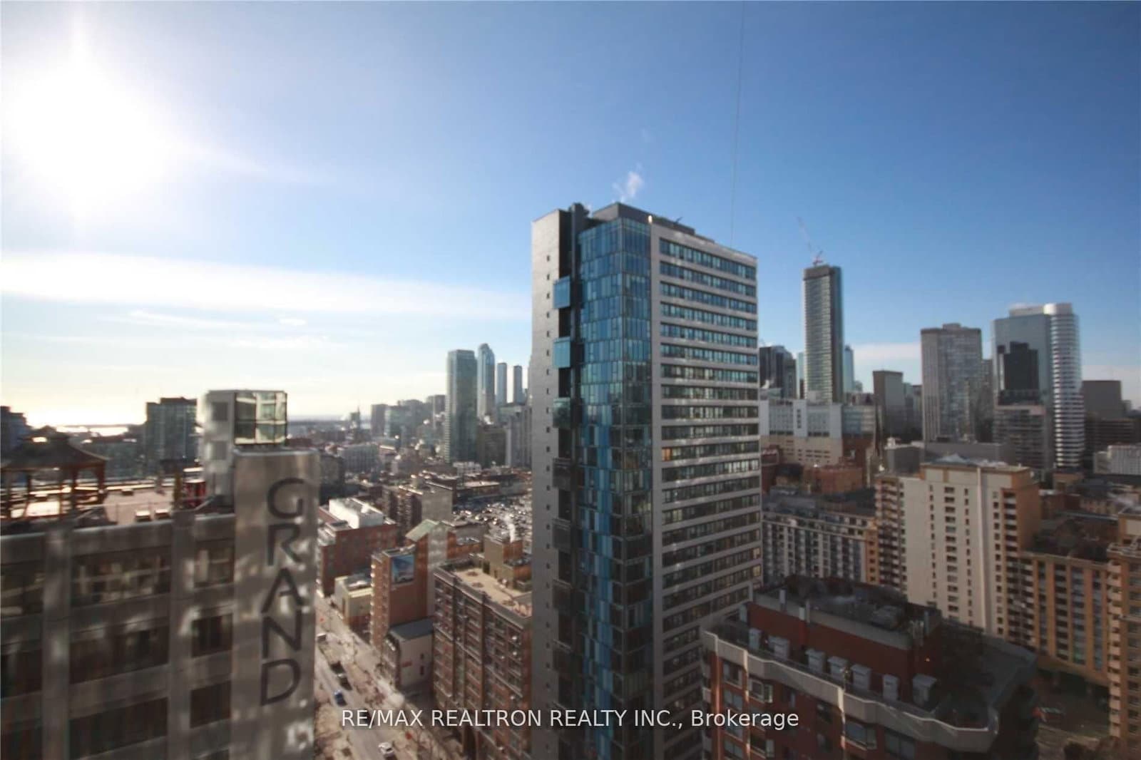181 Dundas Street E, Unit 2507 thumbnail 10