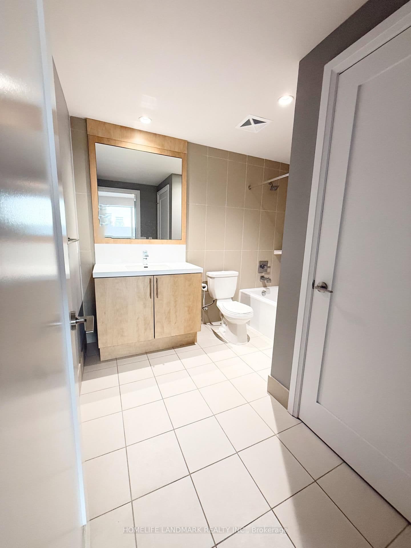 5 Sheppard Avenue E, Unit 2322 thumbnail 4