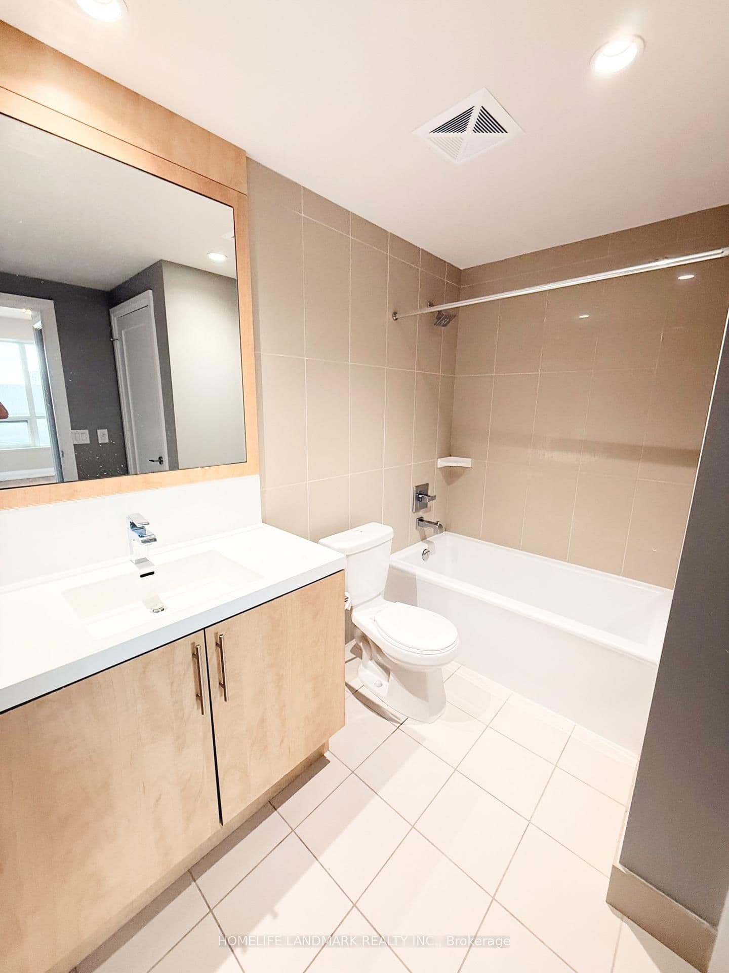 5 Sheppard Avenue E, Unit 2322 thumbnail 5