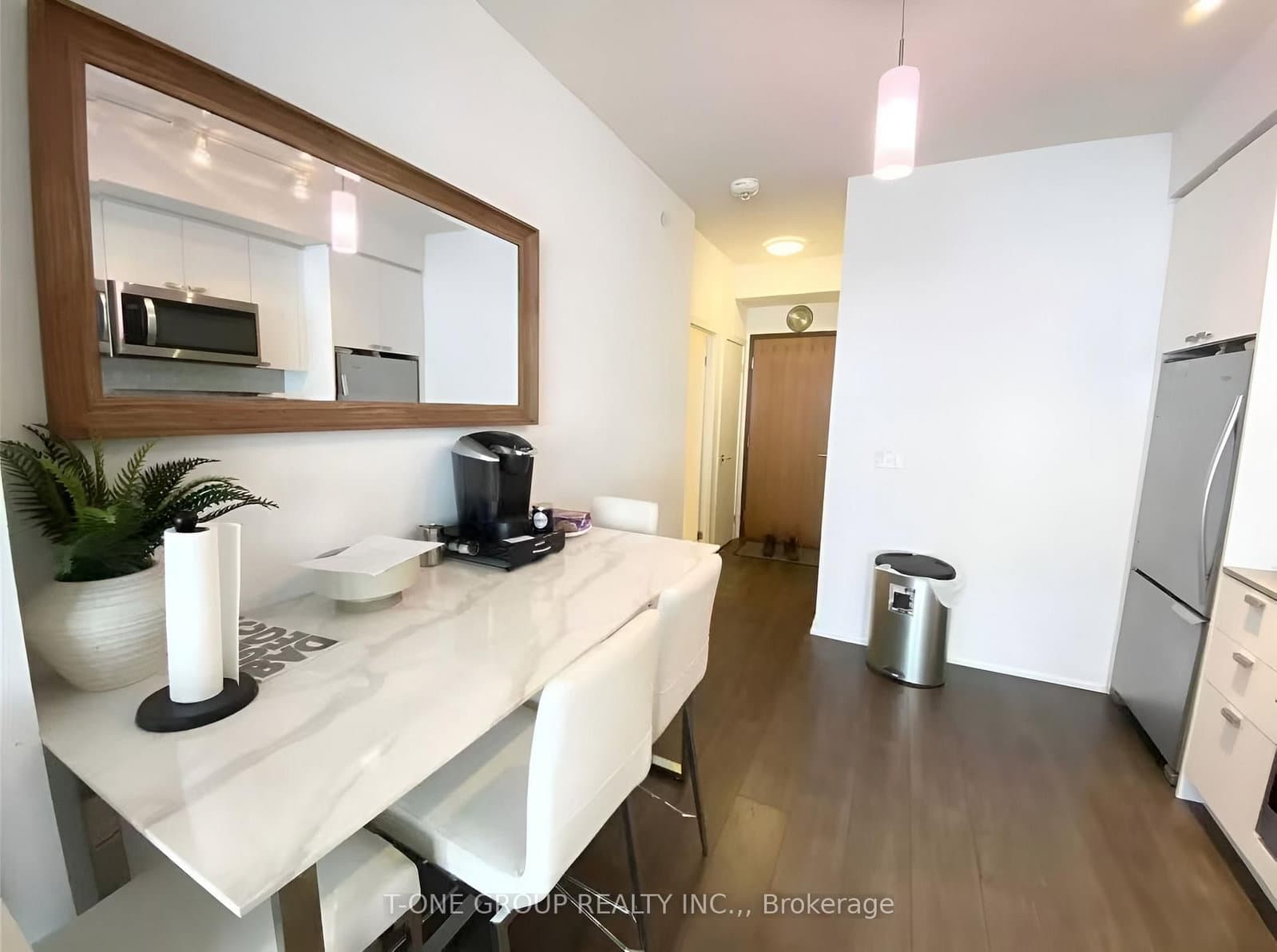56 Forest Manor Road, Unit 3206 thumbnail 4