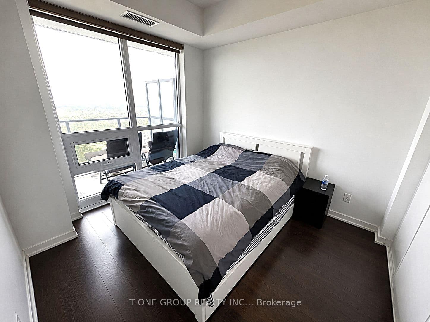56 Forest Manor Road, Unit 3206 thumbnail 6