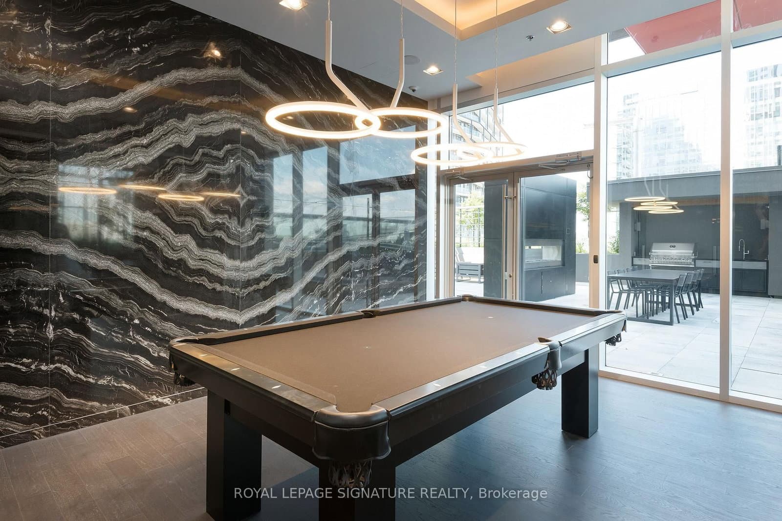 318 Richmond Street W, Unit 410 thumbnail 10