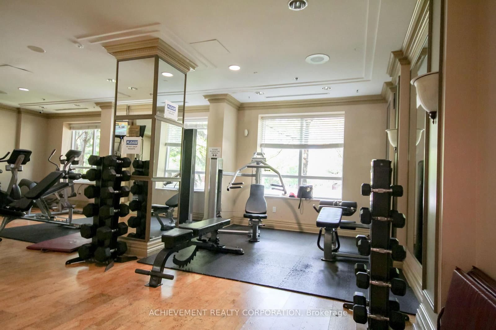 18 Sommerset Way, Unit 1016 thumbnail 8
