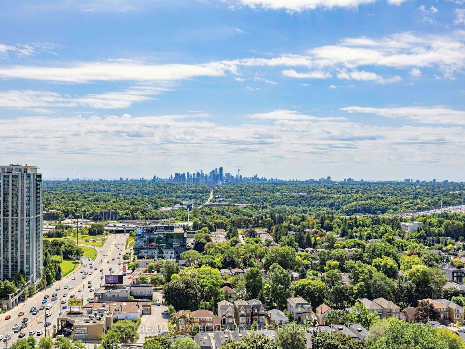 11 Bogert Avenue, Unit 2403 thumbnail 10