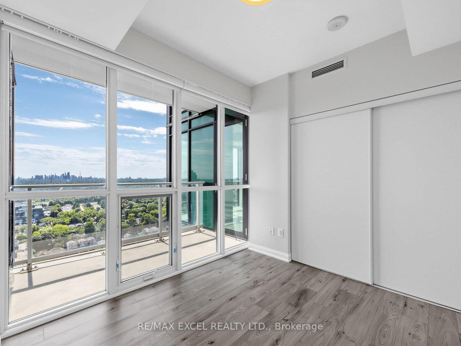 11 Bogert Avenue, Unit 2403 thumbnail 16