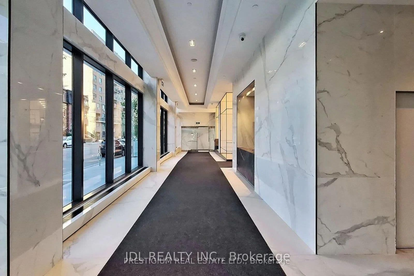 77 Shuter Street, Unit 207 thumbnail 14