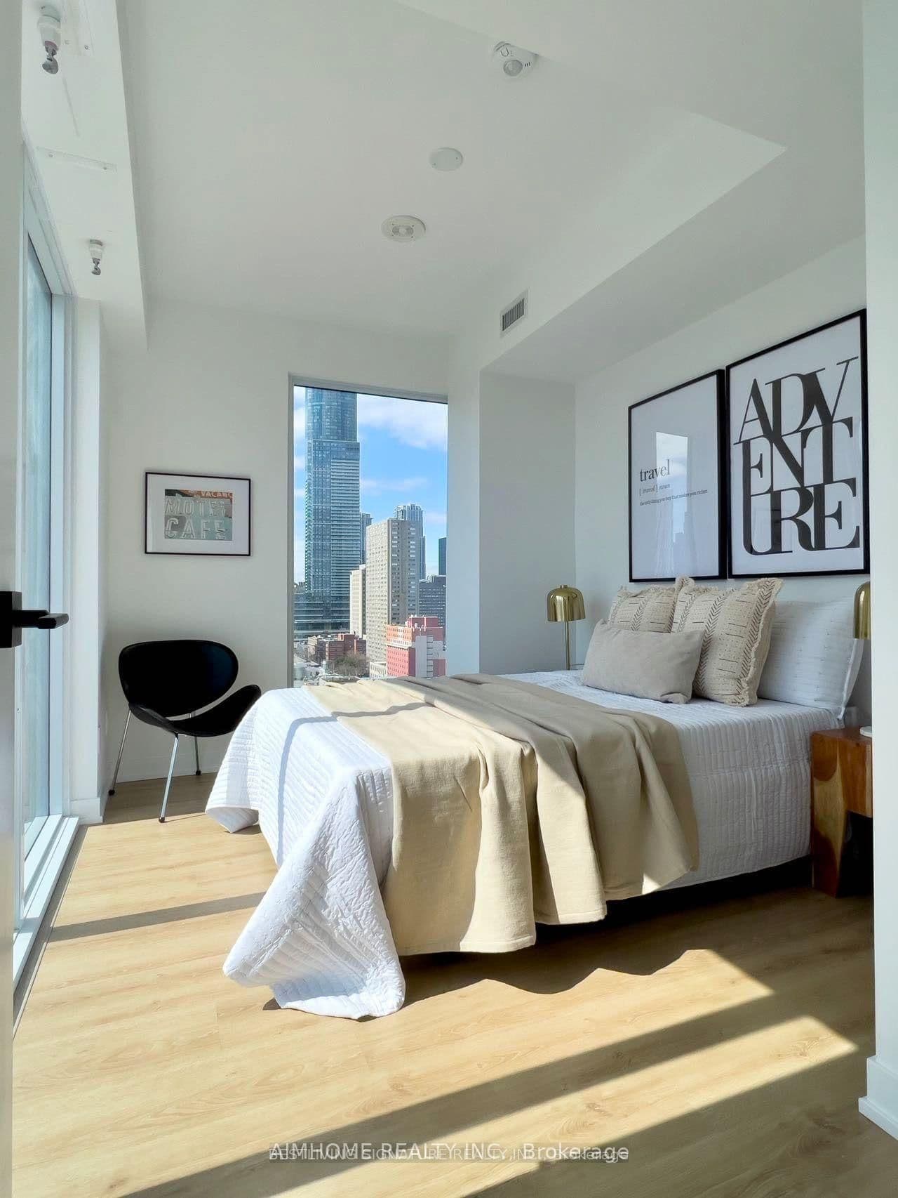 319 Jarvis Street, Unit 1802 thumbnail 10