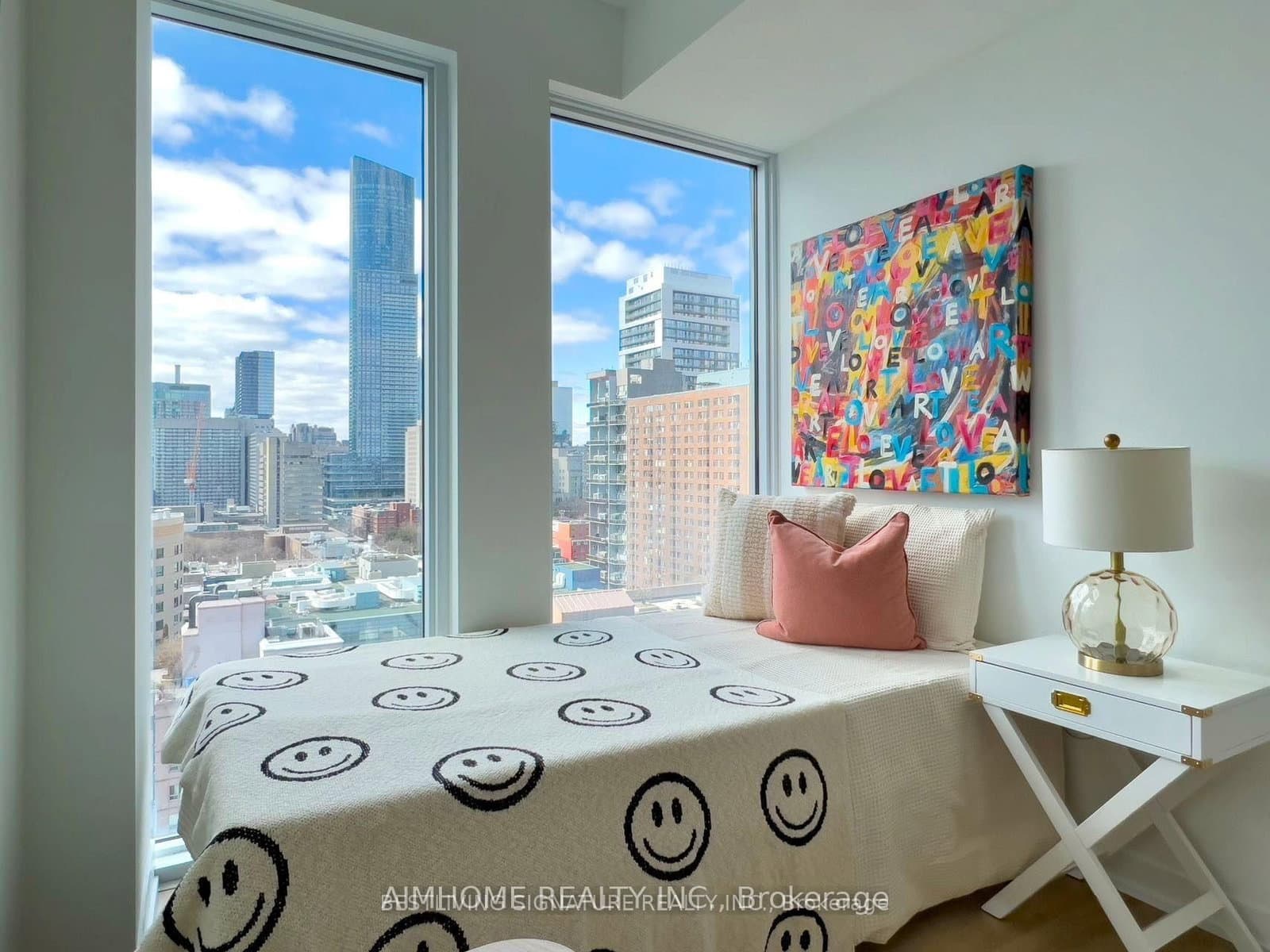 319 Jarvis Street, Unit 1802 thumbnail 12