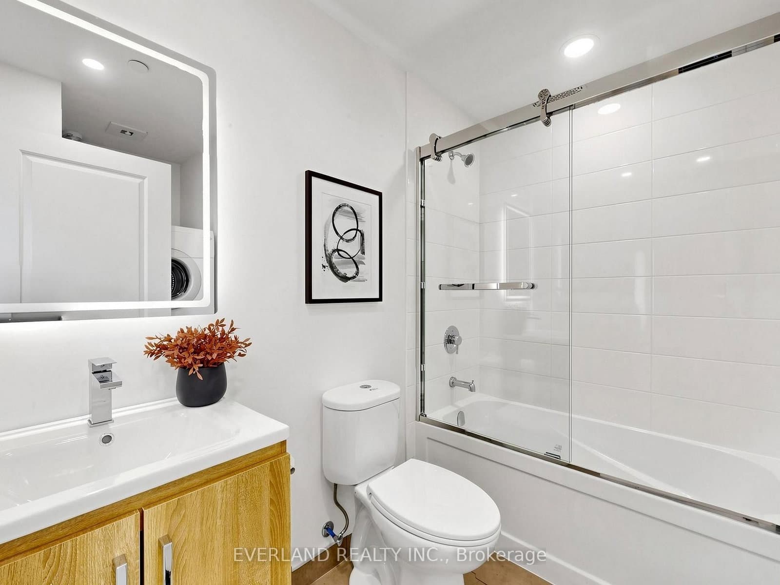 88 Sheppard Avenue E, Unit 2307 thumbnail 10