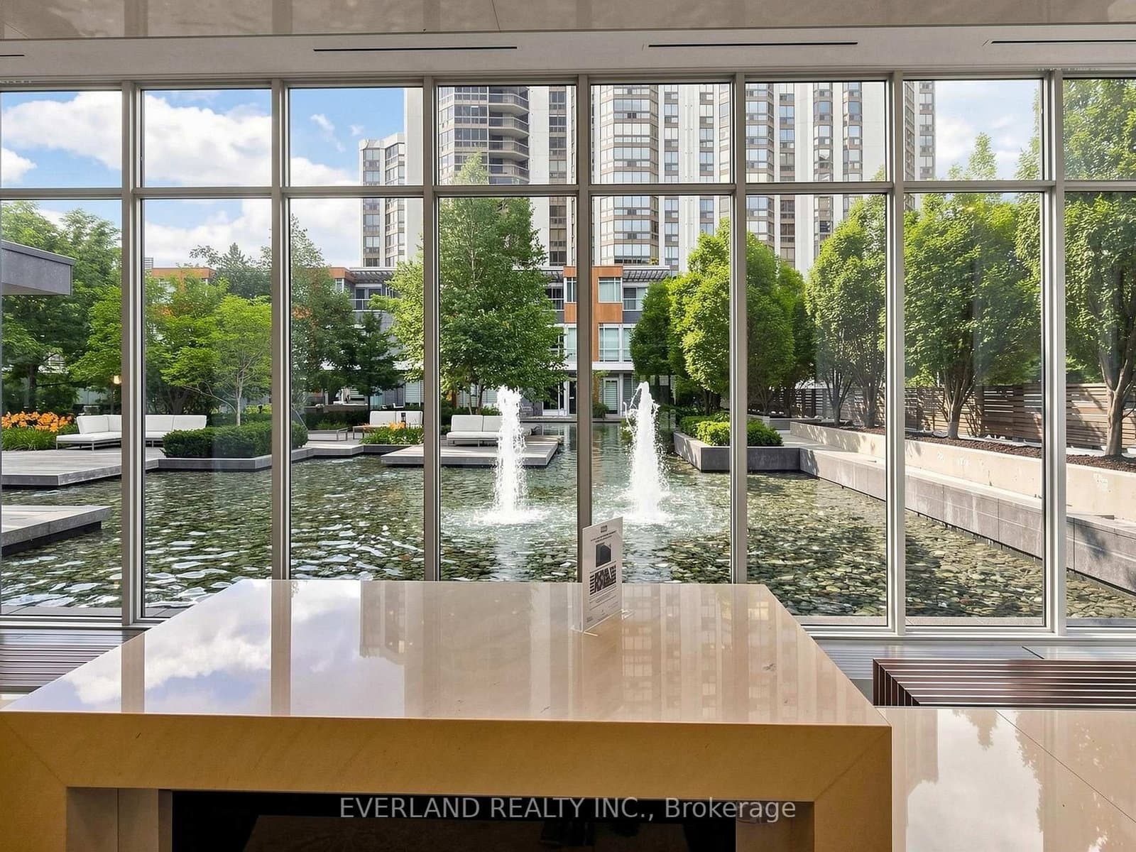 88 Sheppard Avenue E, Unit 2307 thumbnail 15