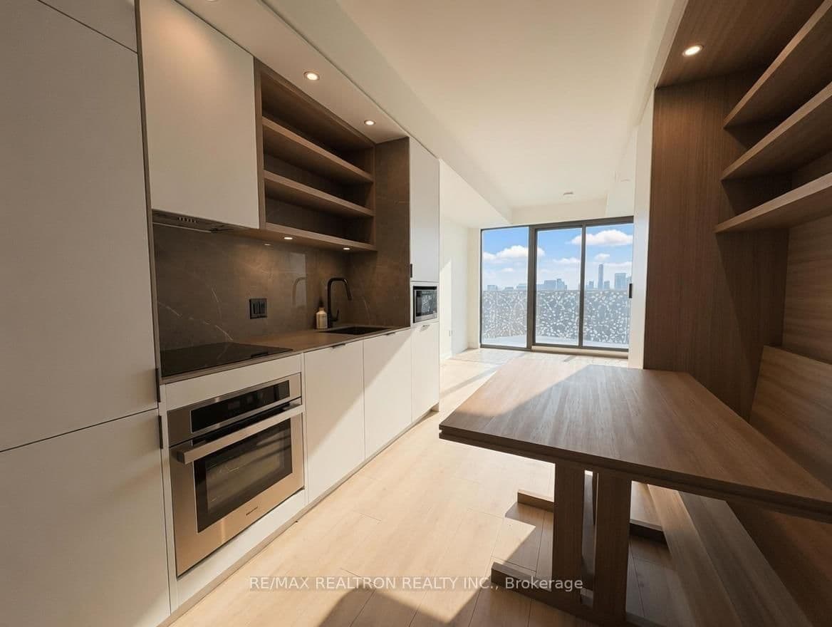 55 Charles Street E, Unit 1905 thumbnail 6