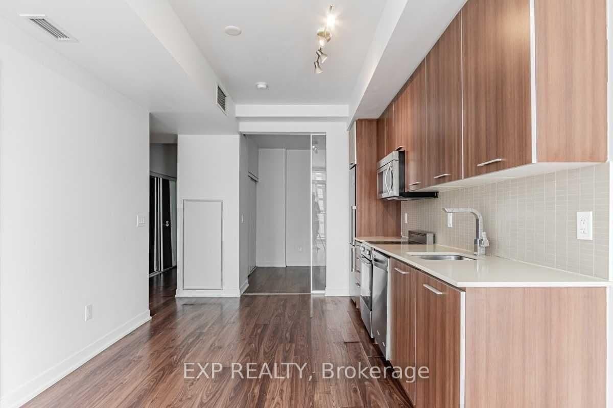 105 George Street, Unit 1311 thumbnail 5
