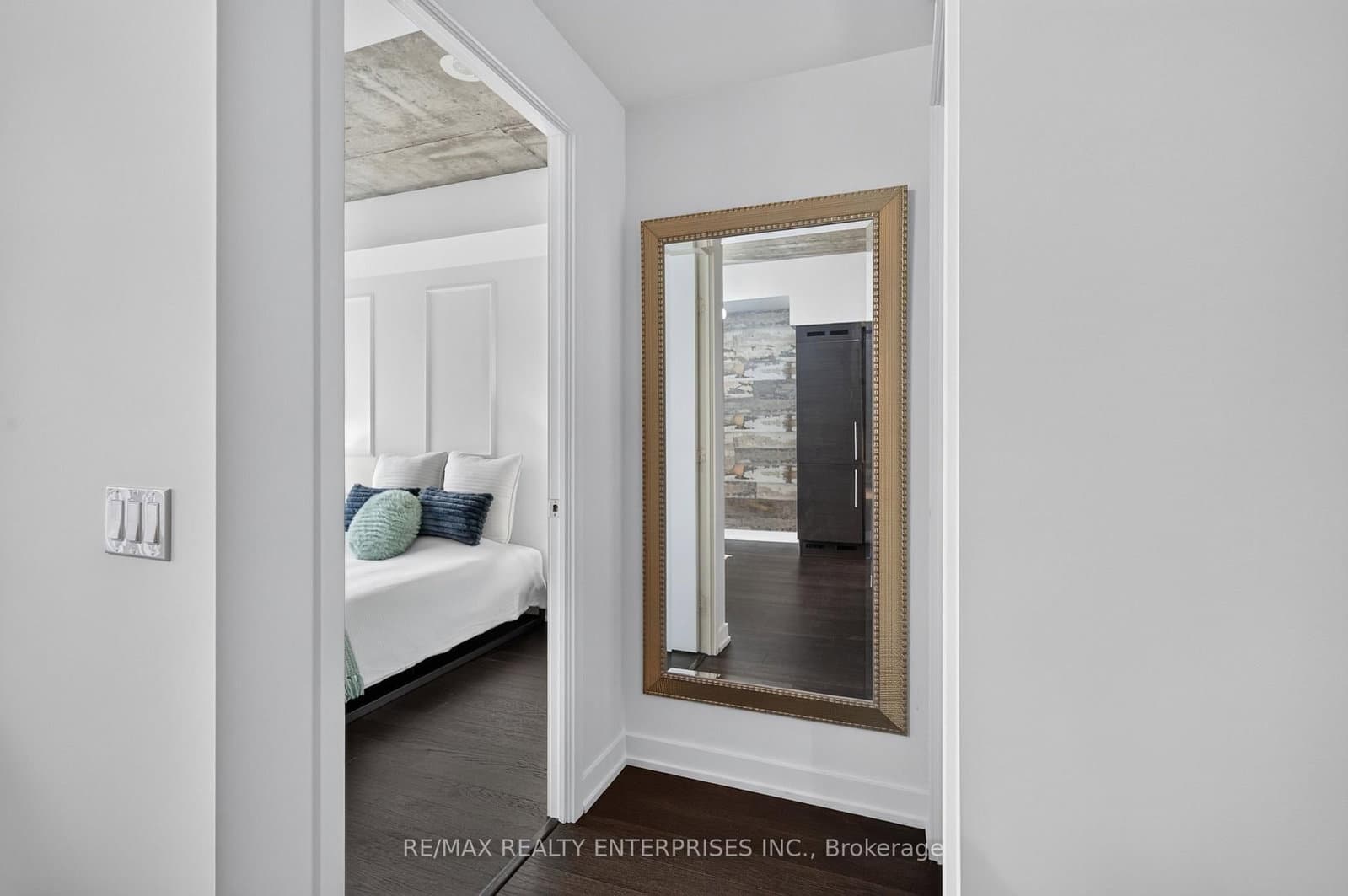 1030 King Street W, Unit 942 thumbnail 13