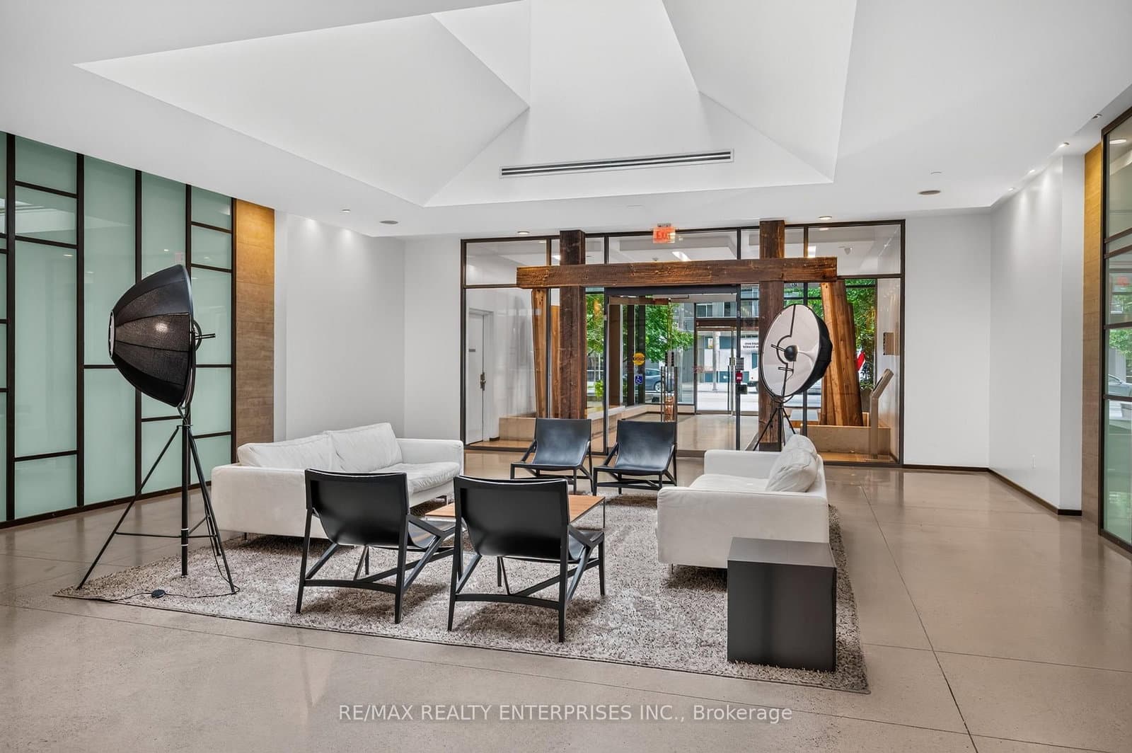 1030 King Street W, Unit 942 thumbnail 39