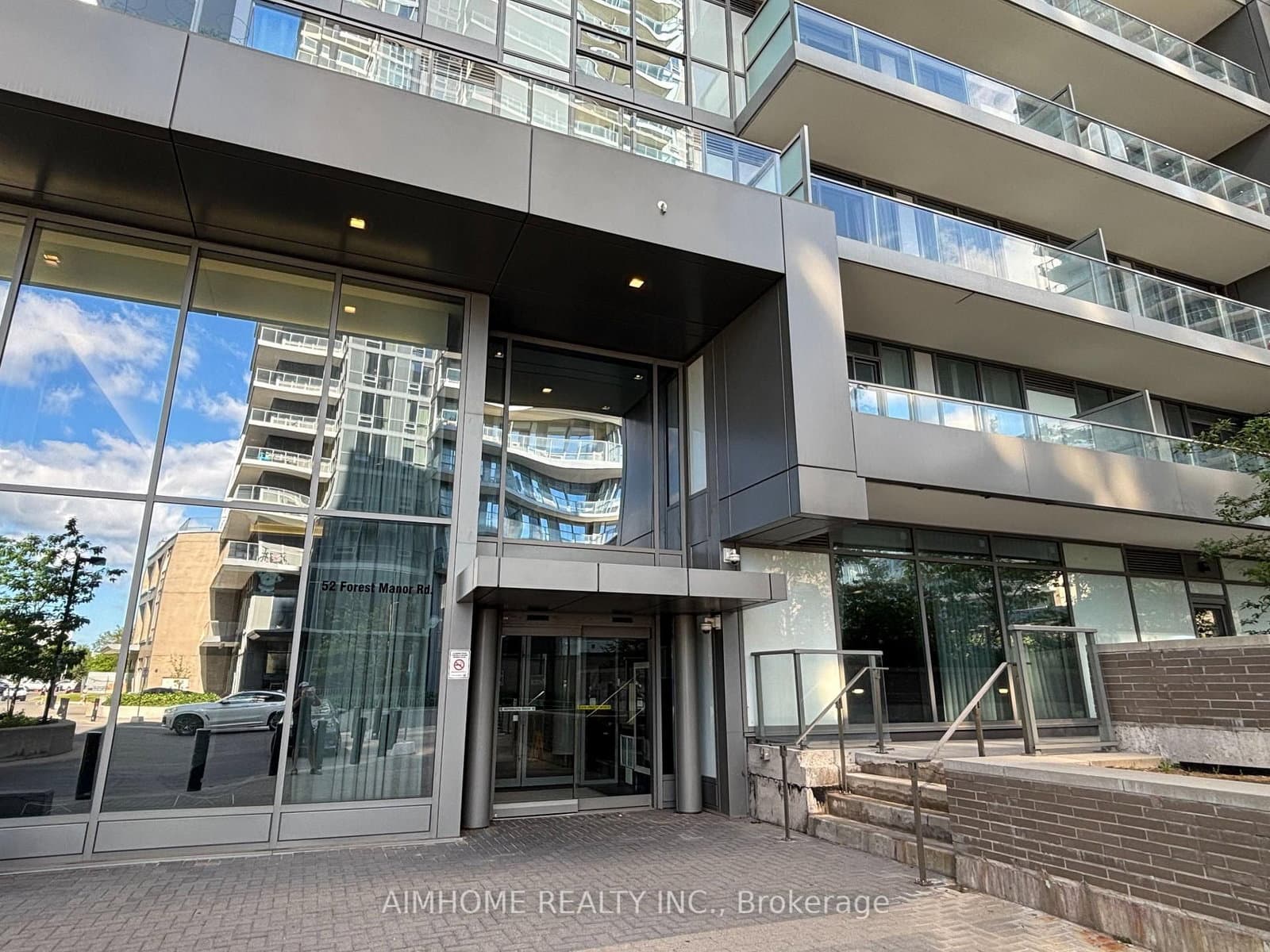 52 Forest Manor Road, Unit 603 thumbnail 3