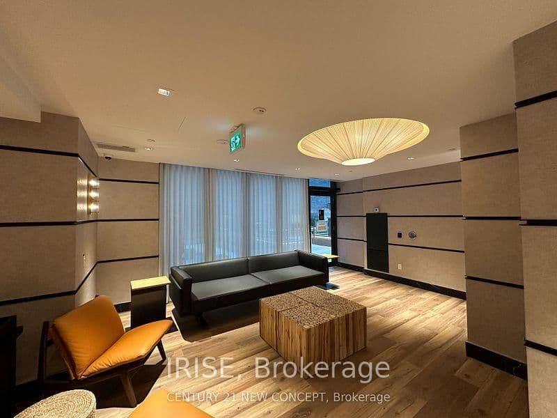 327 King Street W, Unit 606 thumbnail 13