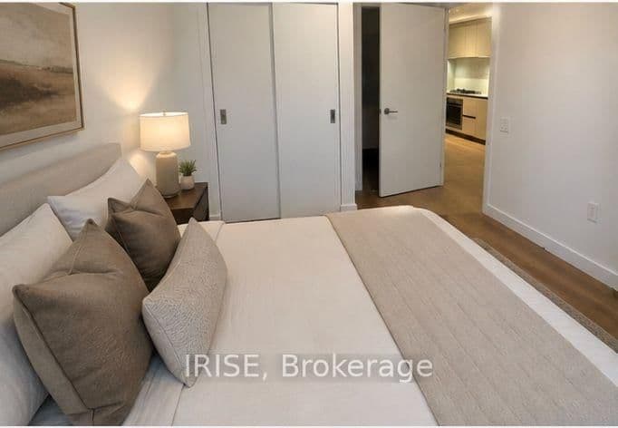 1720 Bayview Avenue, Unit 217 thumbnail 10
