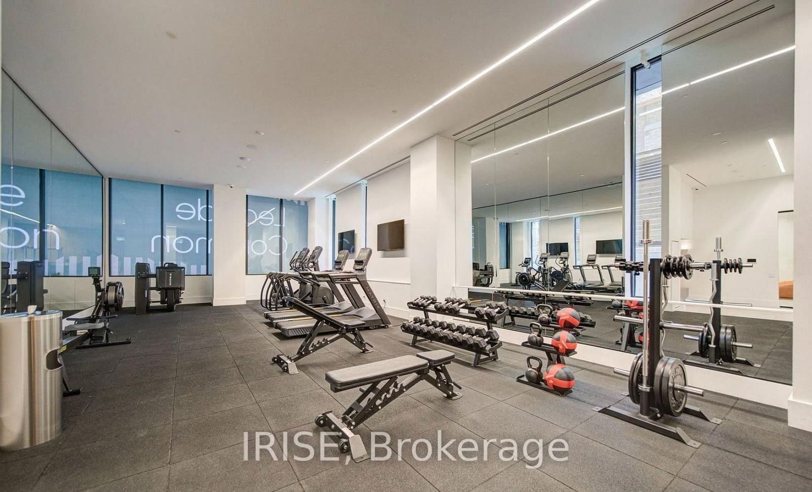 1720 Bayview Avenue, Unit 217 thumbnail 17