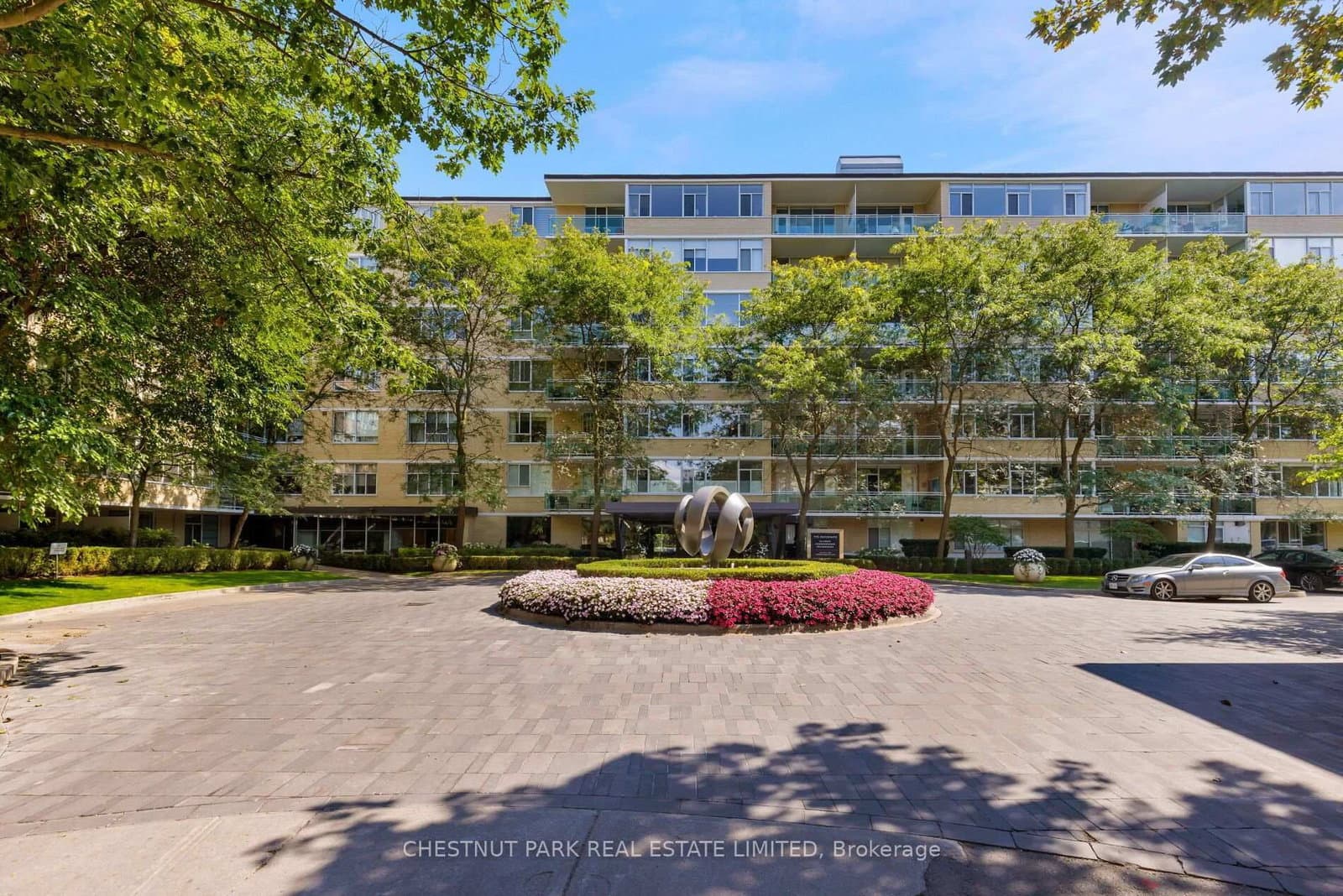 1 Benvenuto Place, Unit 322 thumbnail 2