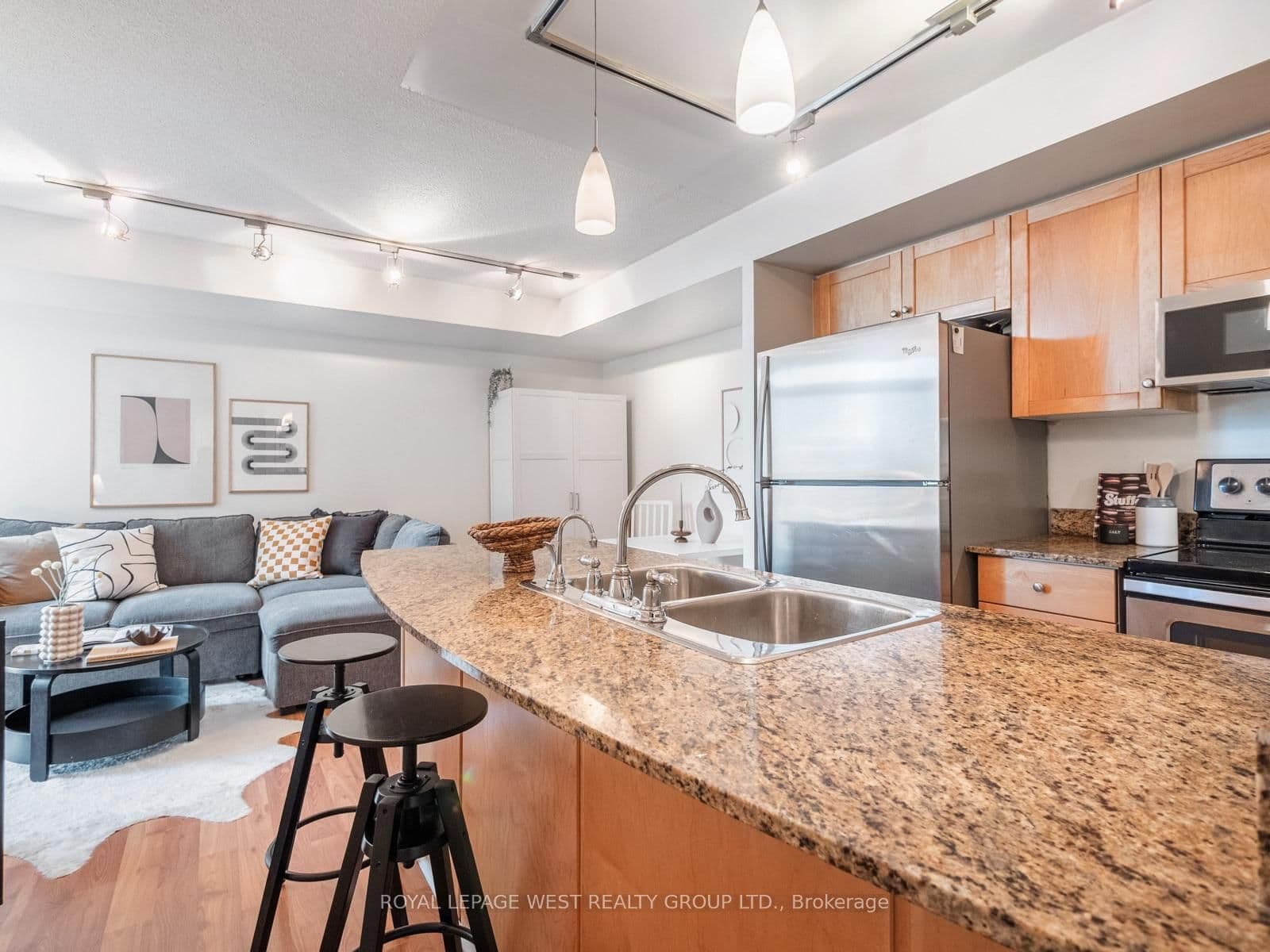 313 Richmond Street E, Unit 1453 thumbnail 17