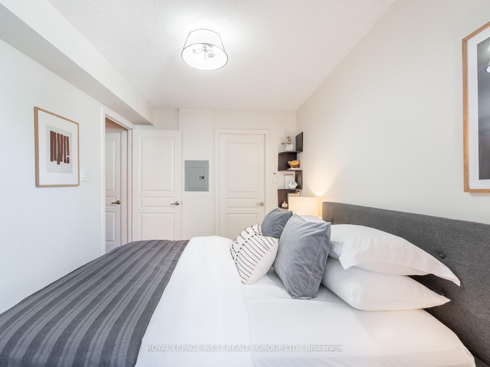 313 Richmond Street E, Unit 1453 thumbnail 35