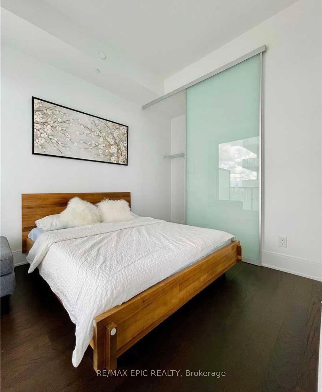 50 Charles Street E, Unit 4705 thumbnail 6