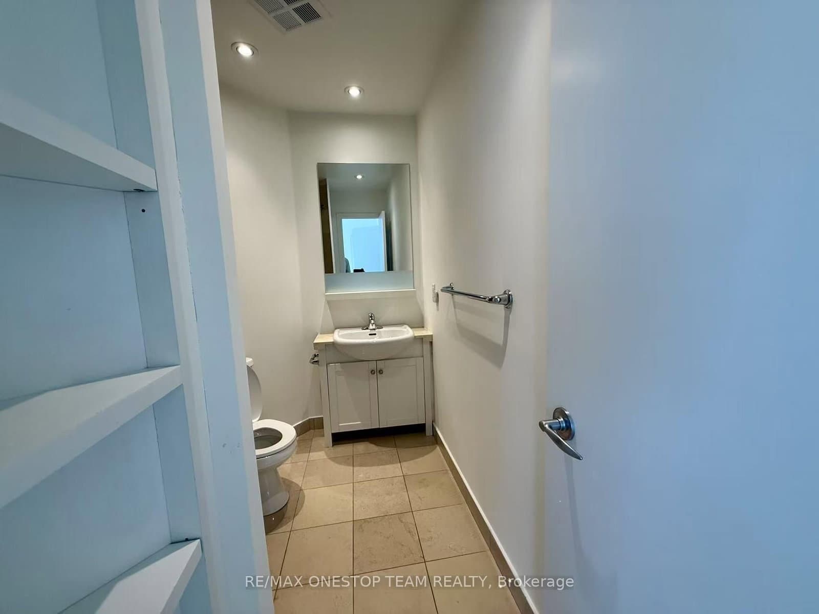 208 Queens Quay W, Unit 3506 thumbnail 13