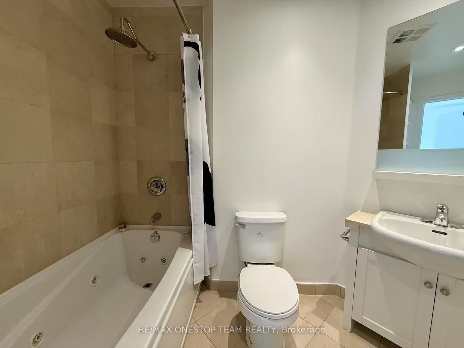 208 Queens Quay W, Unit 3506 thumbnail 14
