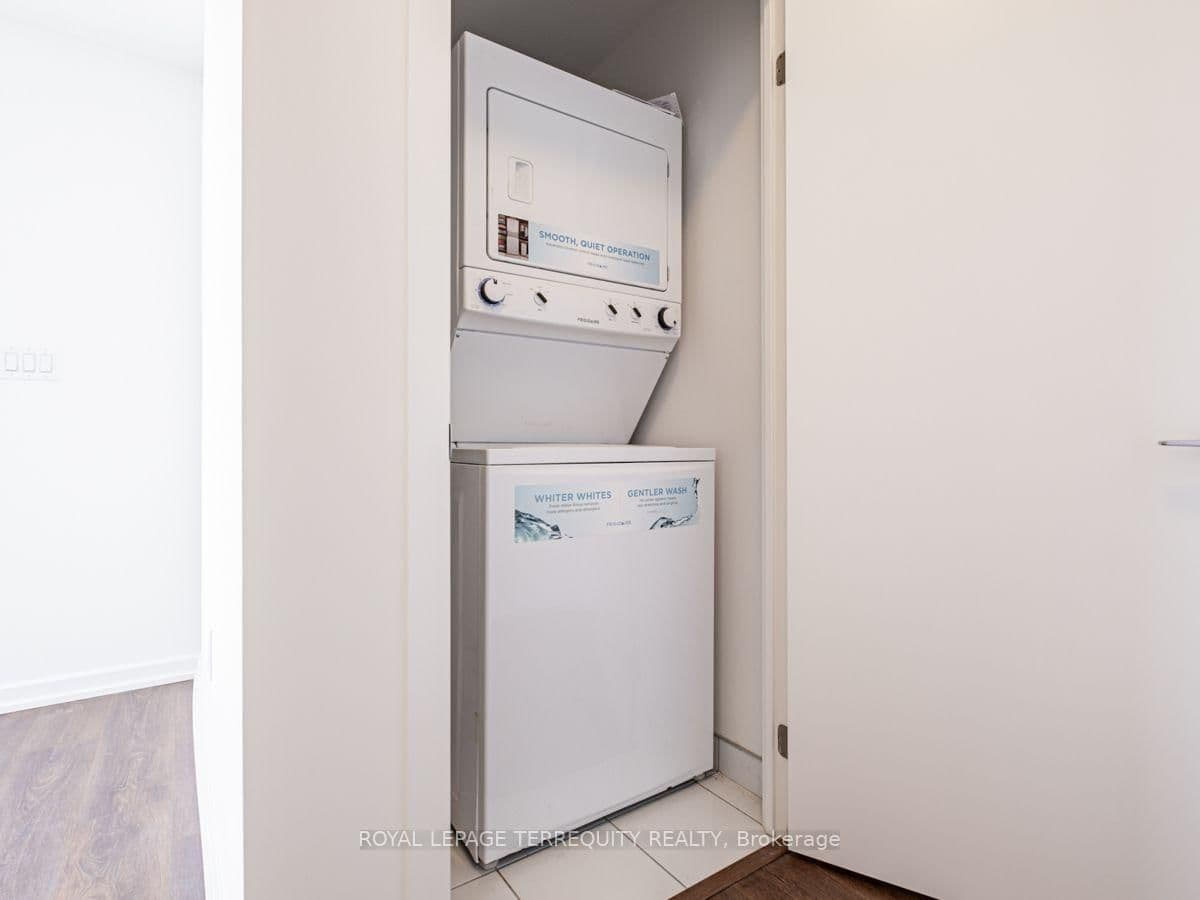 70 Forest Manor Road, Unit 2008 thumbnail 5