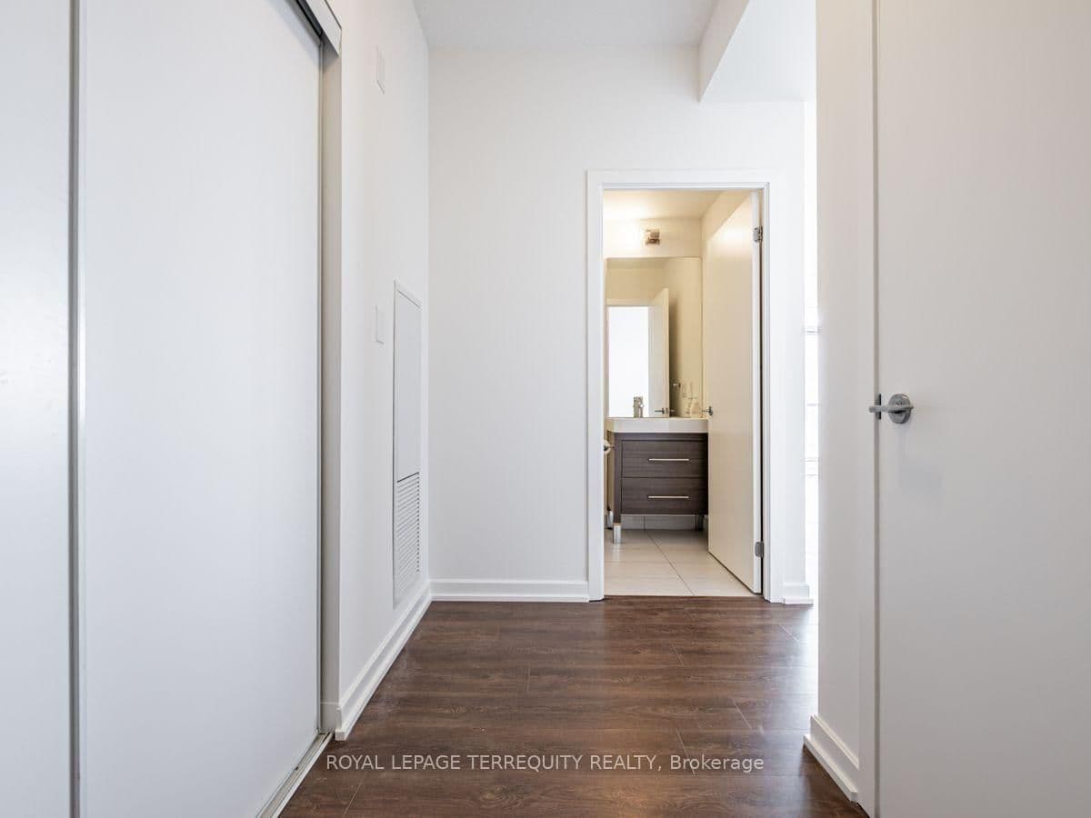70 Forest Manor Road, Unit 2008 thumbnail 6