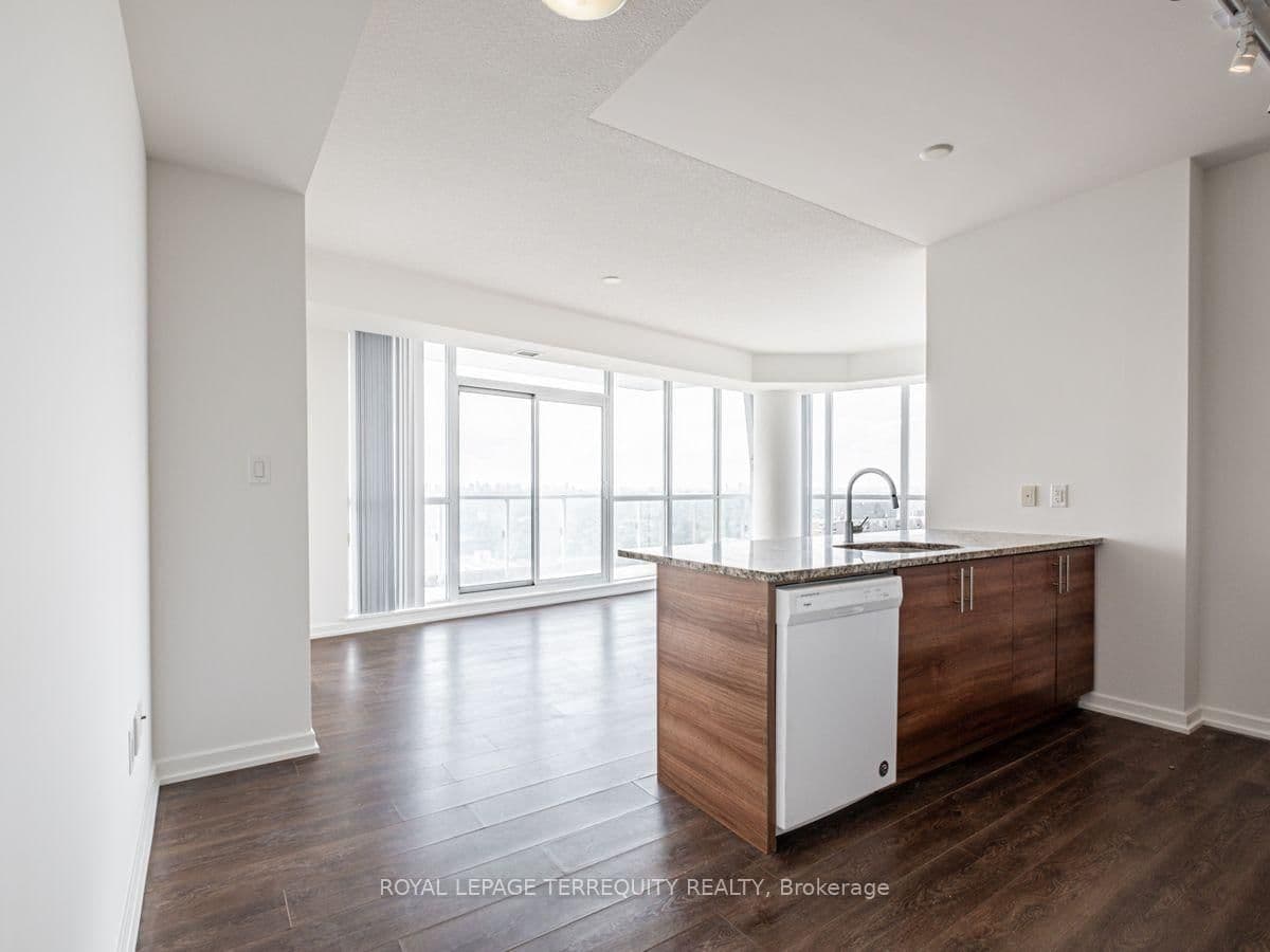 70 Forest Manor Road, Unit 2008 thumbnail 8