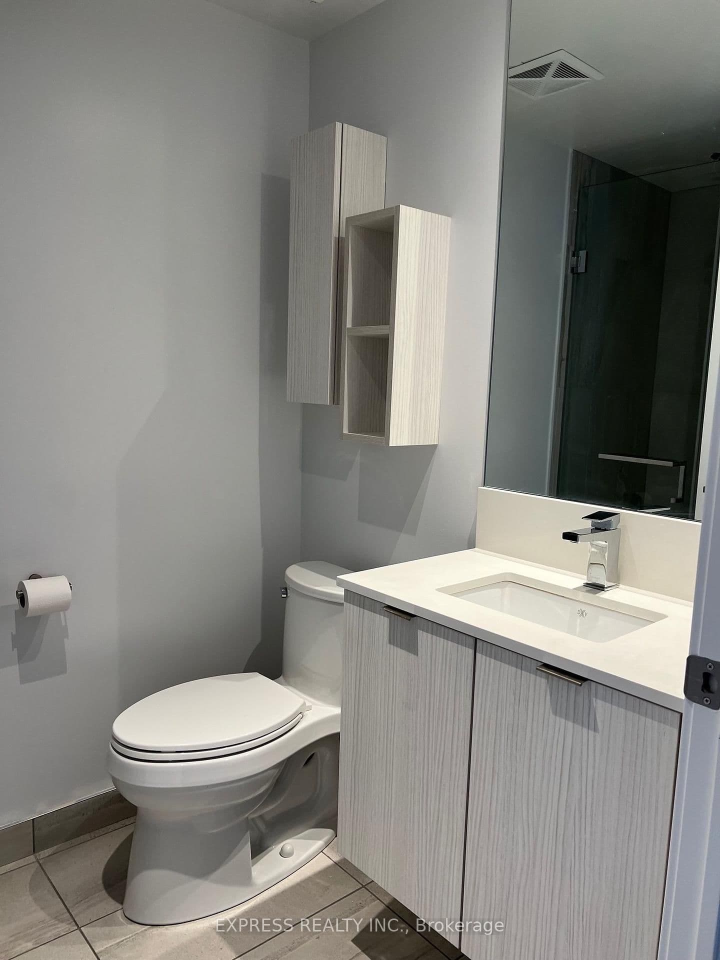 195 Redpath Avenue, Unit 2306 thumbnail 19
