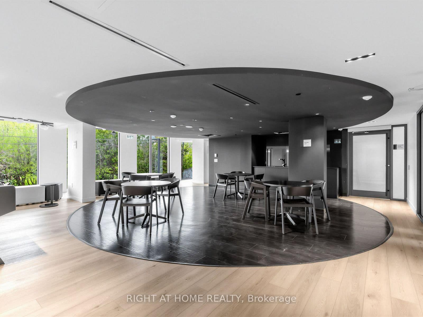500 Wilson Avenue, Unit 423 thumbnail 22