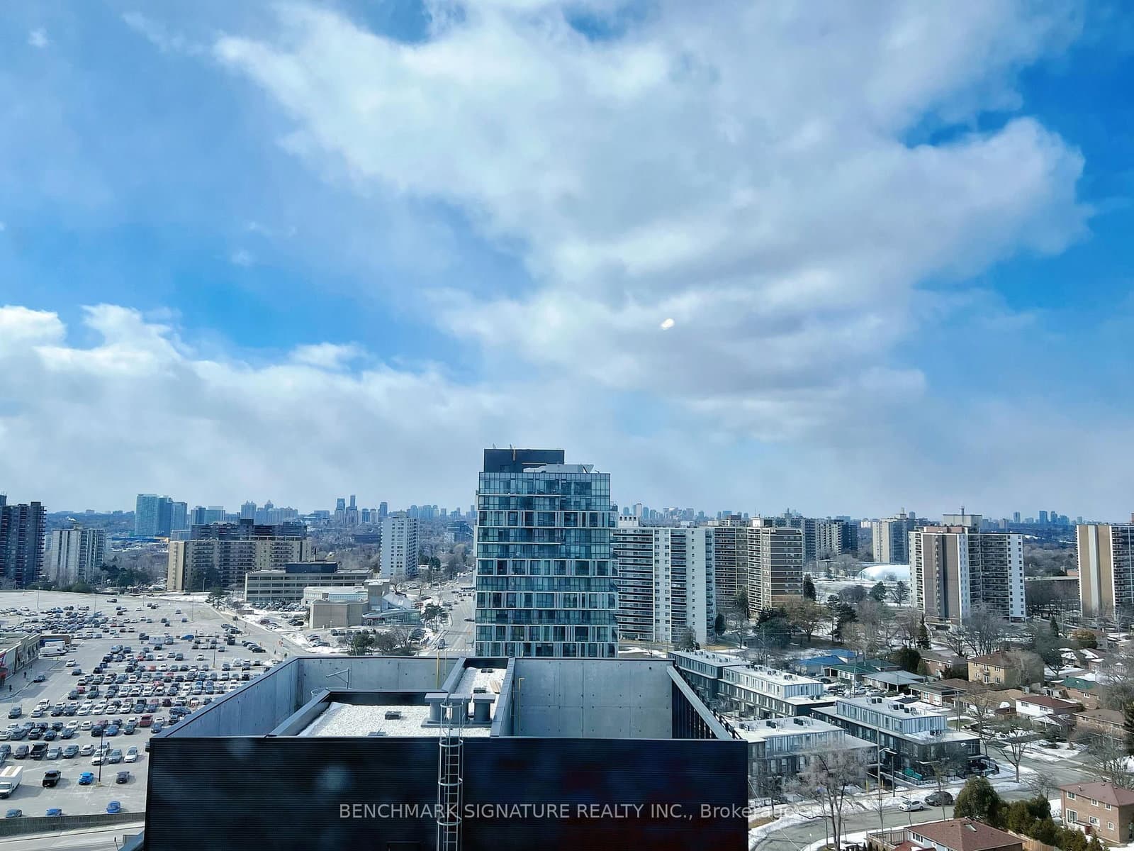 180 Fairview Mall Drive, Unit 1805 thumbnail 10