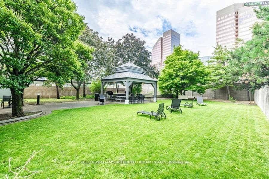 7 Bishop Avenue, Unit 217 thumbnail 40