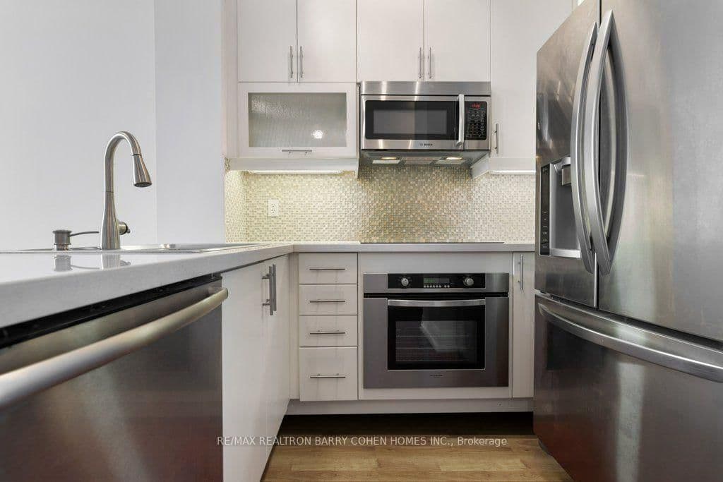 35 Balmuto Street, Unit 2703 thumbnail 10