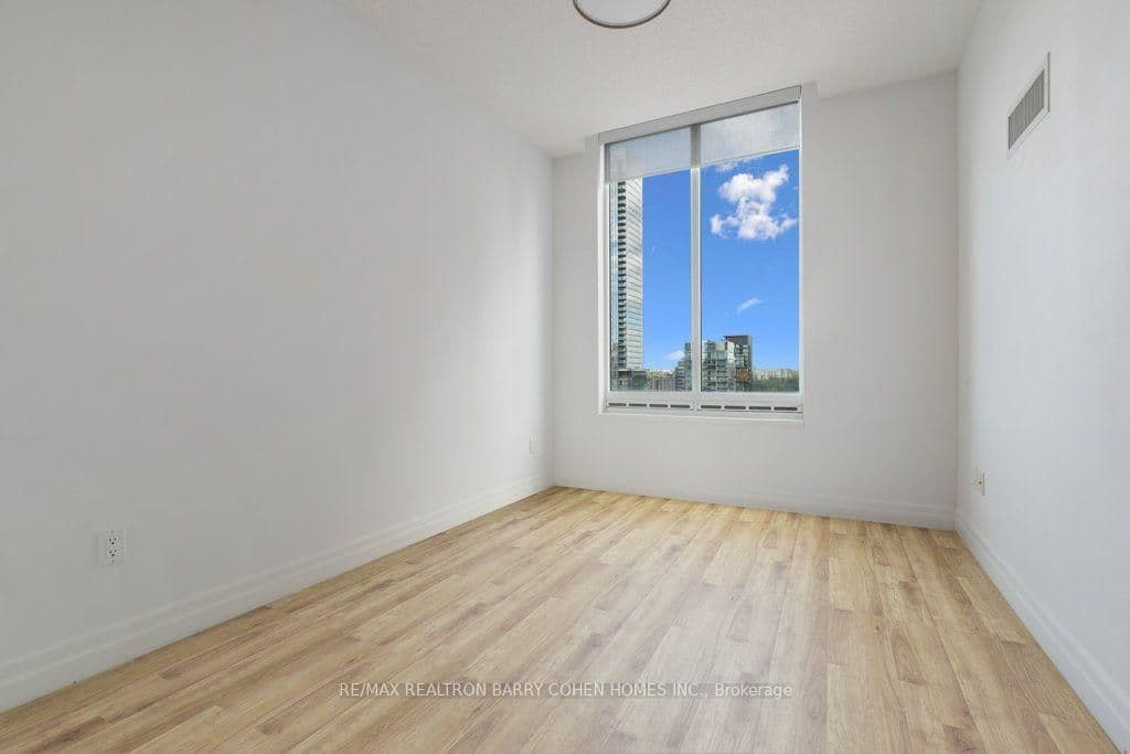 35 Balmuto Street, Unit 2703 thumbnail 17