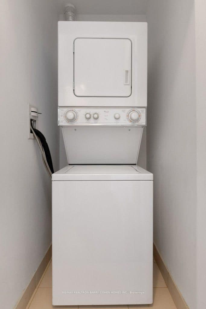 35 Balmuto Street, Unit 2703 thumbnail 27
