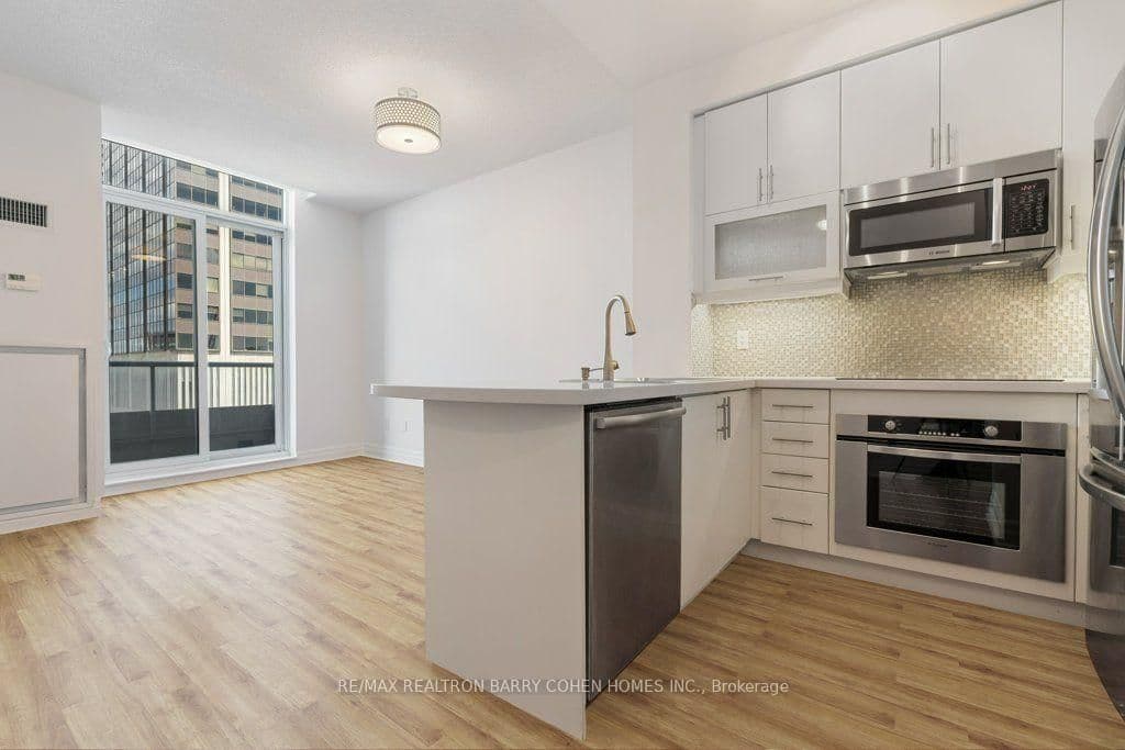 35 Balmuto Street, Unit 2703 thumbnail 8
