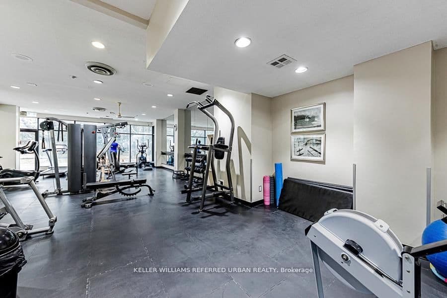 7 Bishop Avenue, Unit 501 thumbnail 39