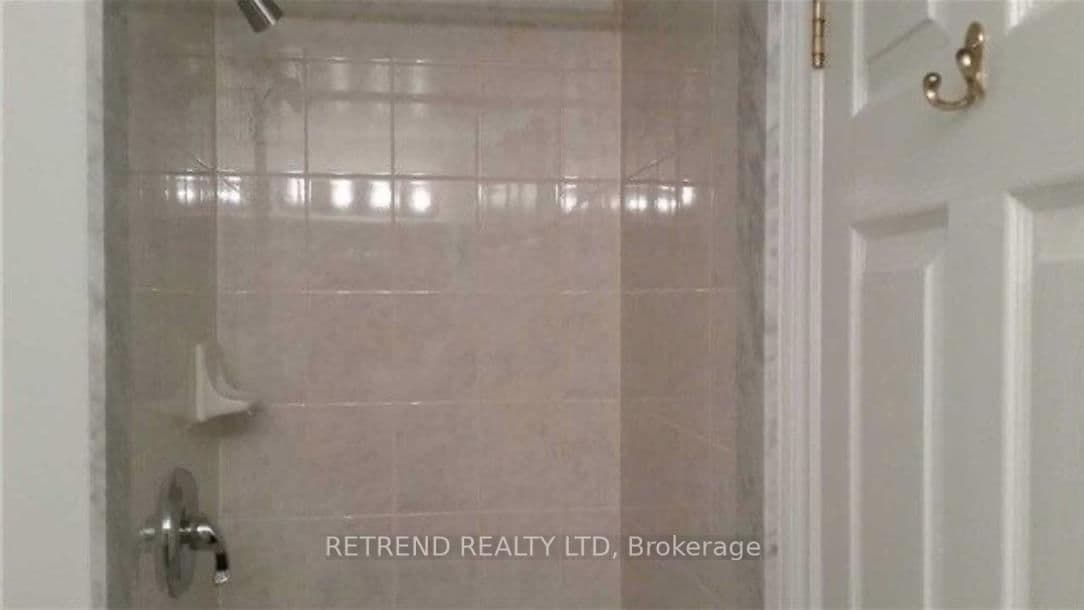 23 Lorraine Dr Drive, Unit 312 thumbnail 11