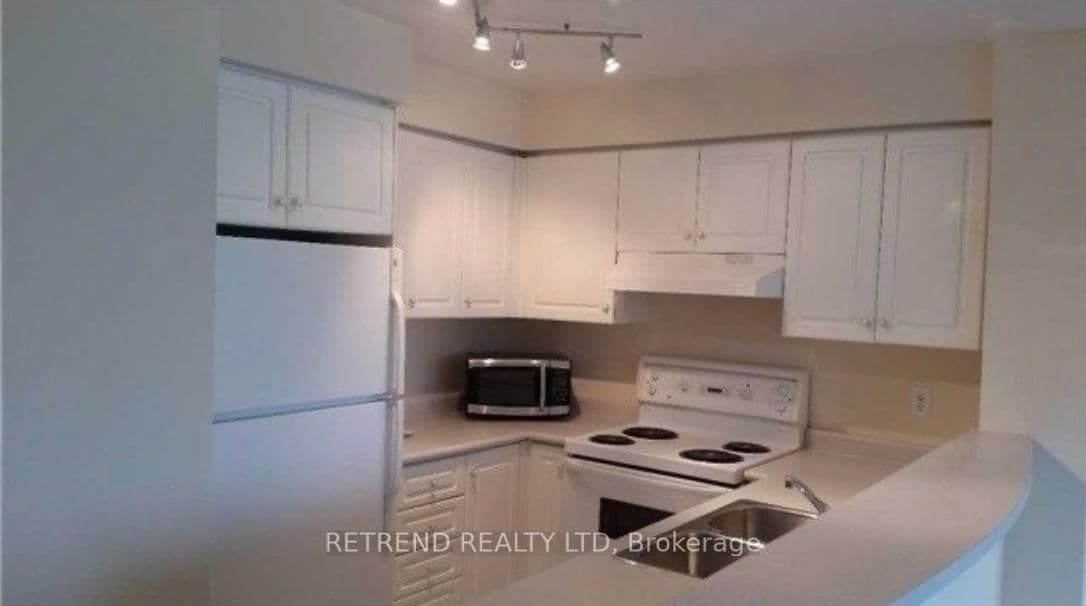 23 Lorraine Dr Drive, Unit 312 thumbnail 9
