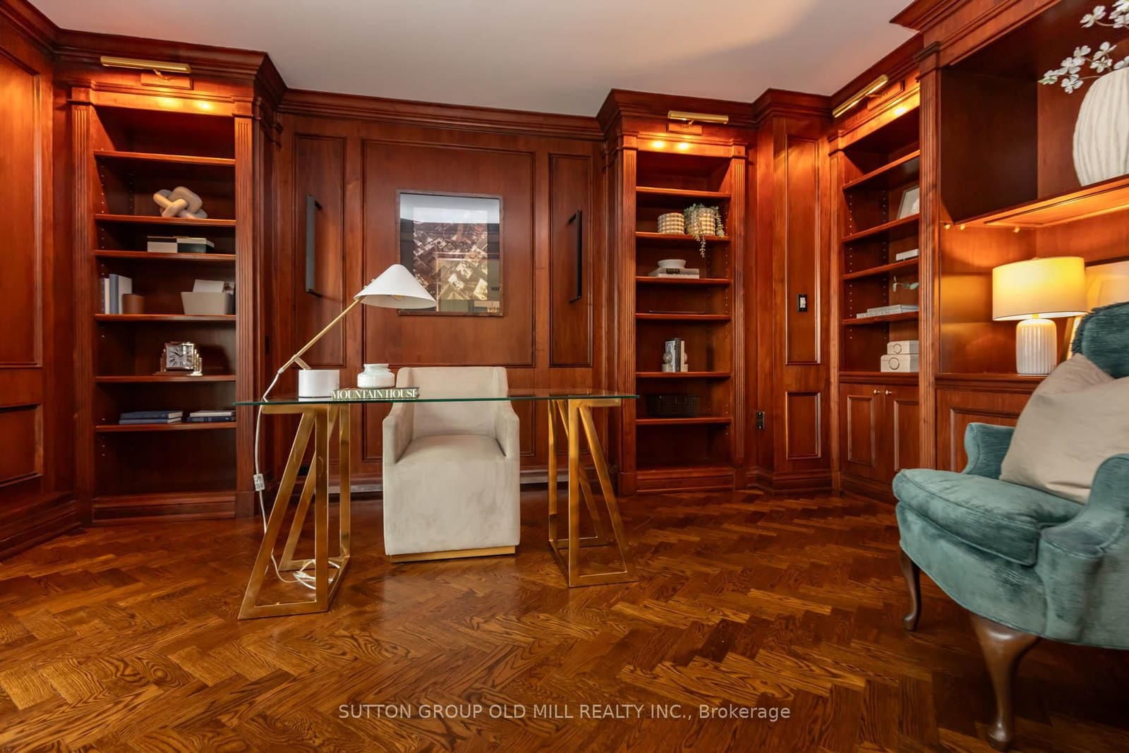 38 Avenue Road, Unit 700 thumbnail 10
