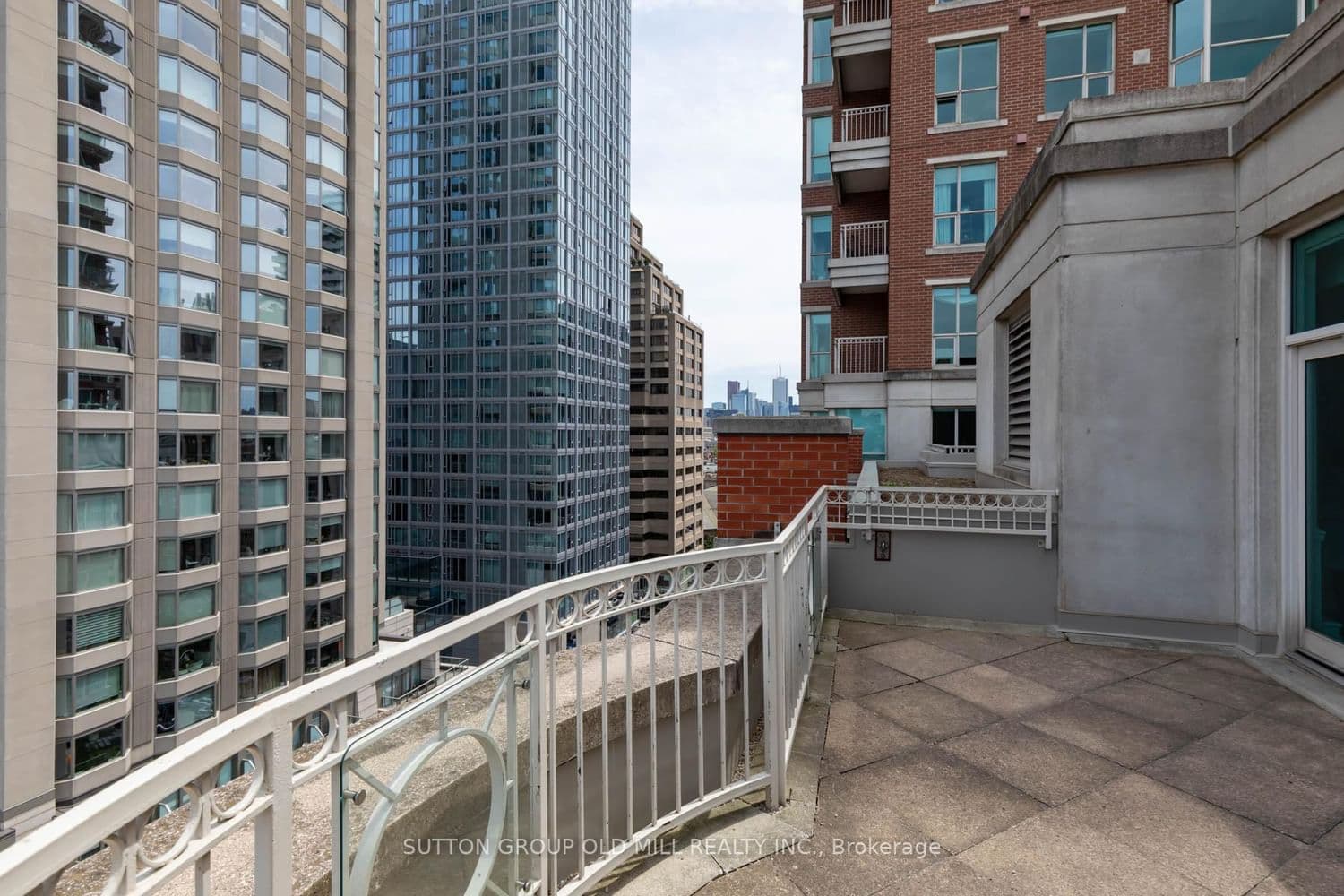 38 Avenue Road, Unit 700 thumbnail 44