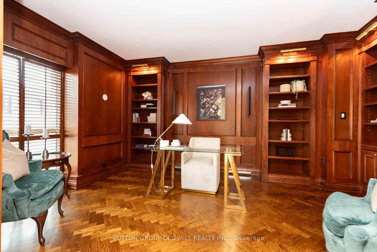 38 Avenue Road, Unit 700 thumbnail 9