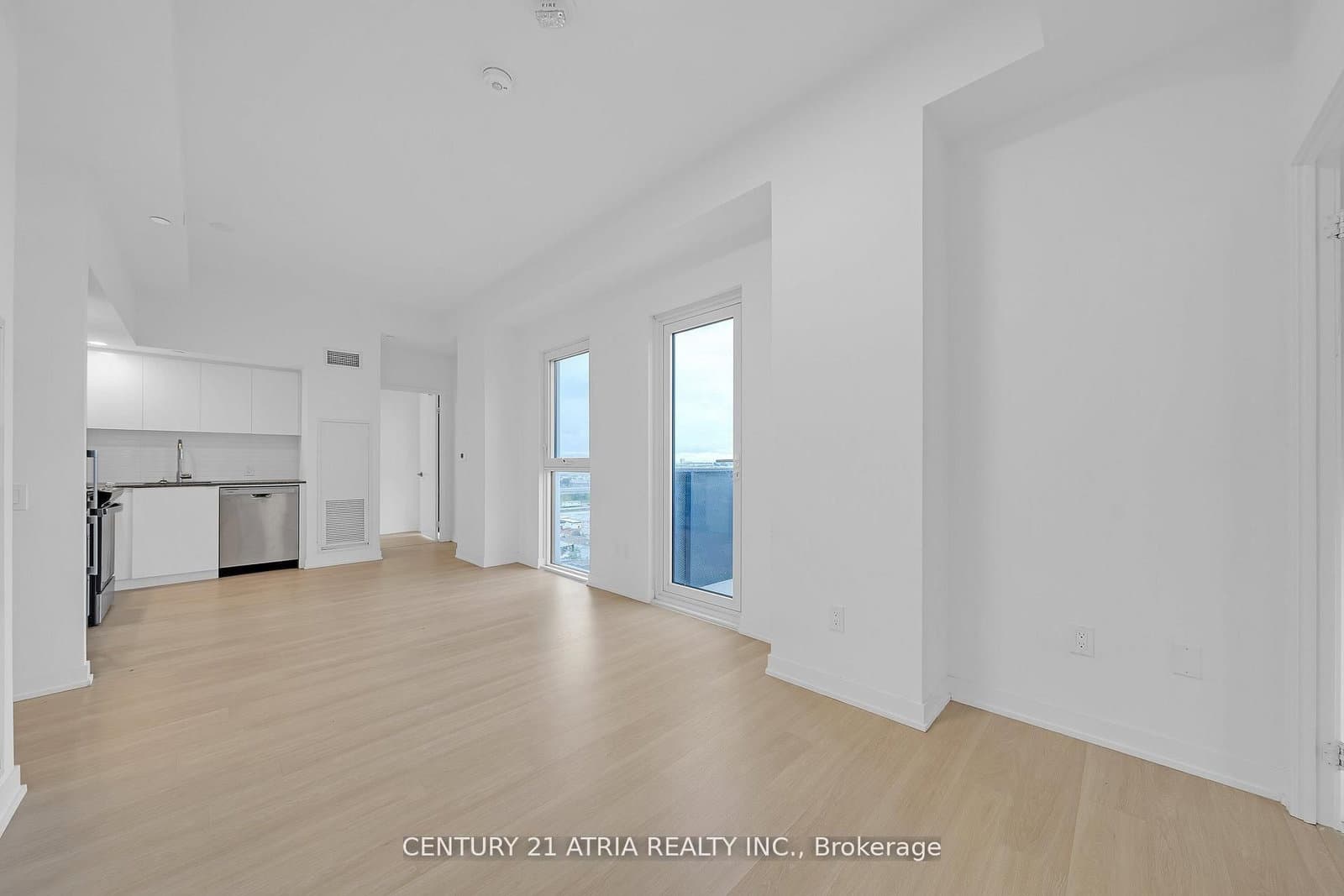 500 Wilson Avenue, Unit 1124 thumbnail 4
