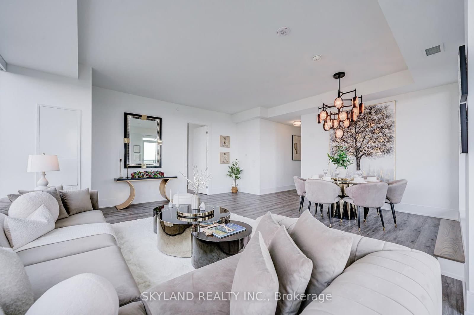 30 Inn On The Park Drive, Unit PH 09 thumbnail 19